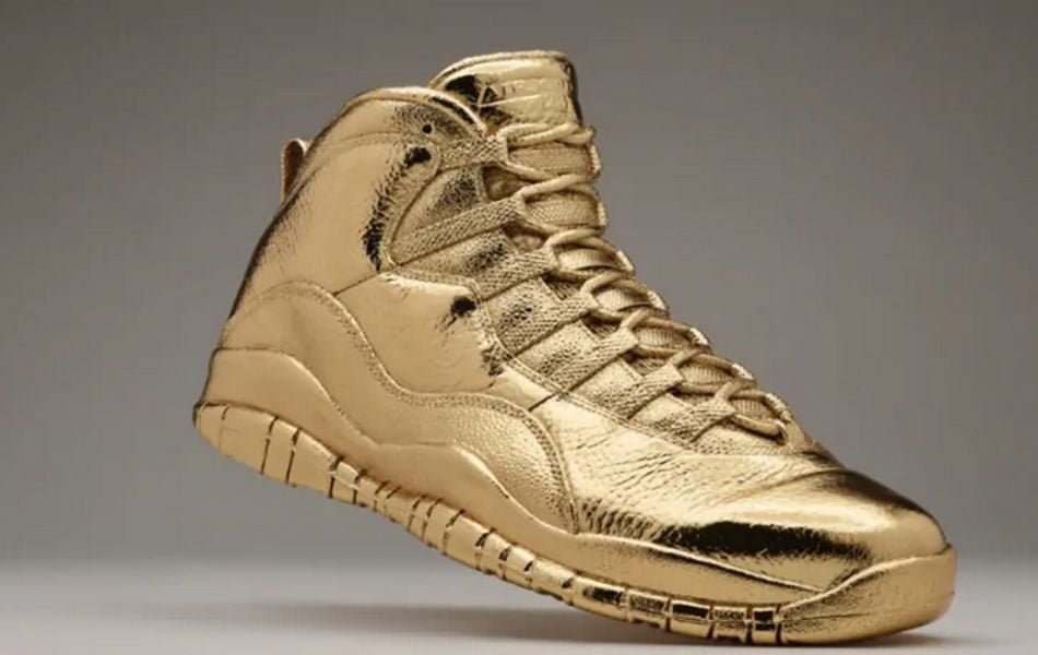 O Deslumbre dos Solid Gold OVO x Air Jordans: Um Olhar Sobre o Tênis de R$ 10,4 Milhões