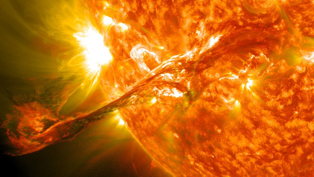 Você sabia que a luz do Sol leva 8 minutos para chegar à Terra? 2 Você sabia que a luz do Sol leva 8 minutos para chegar à Terra?